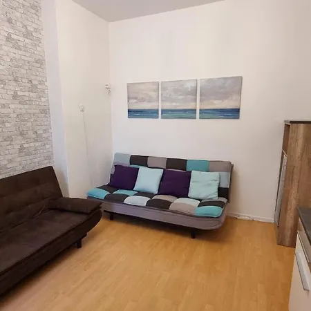 Londynska 83 Apartment *